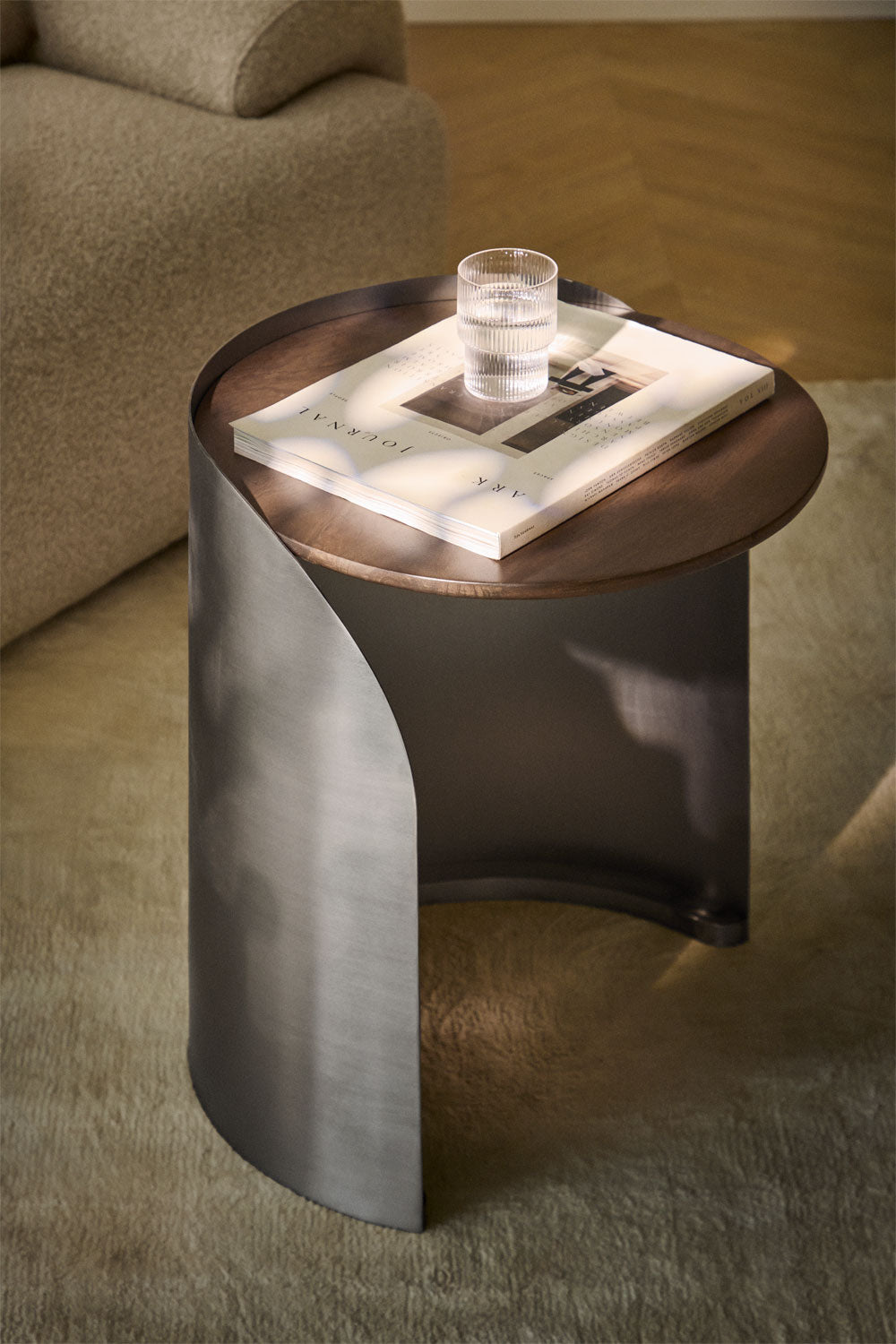 Roku šoninis staliukas