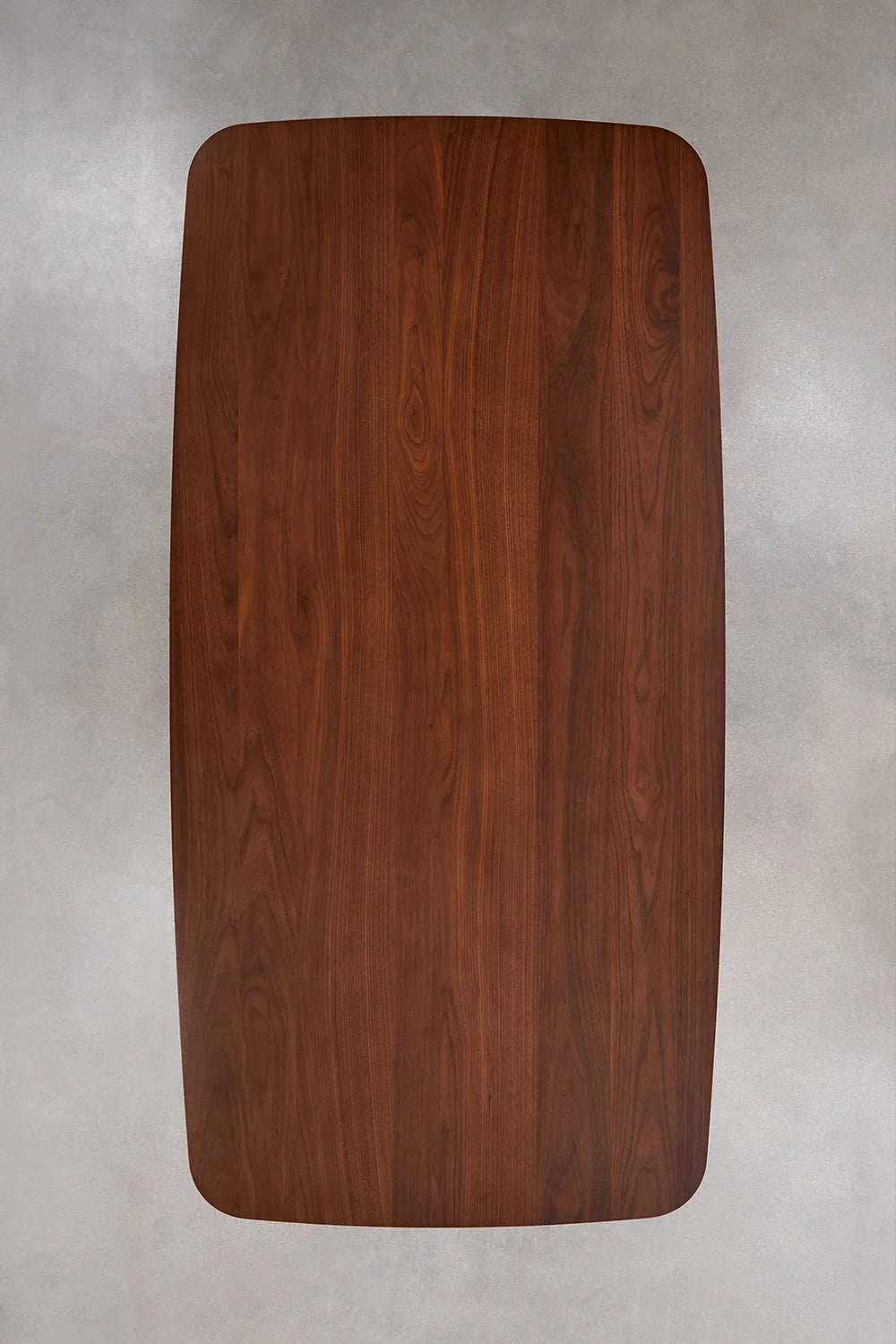 Luanda valgomojo stalas