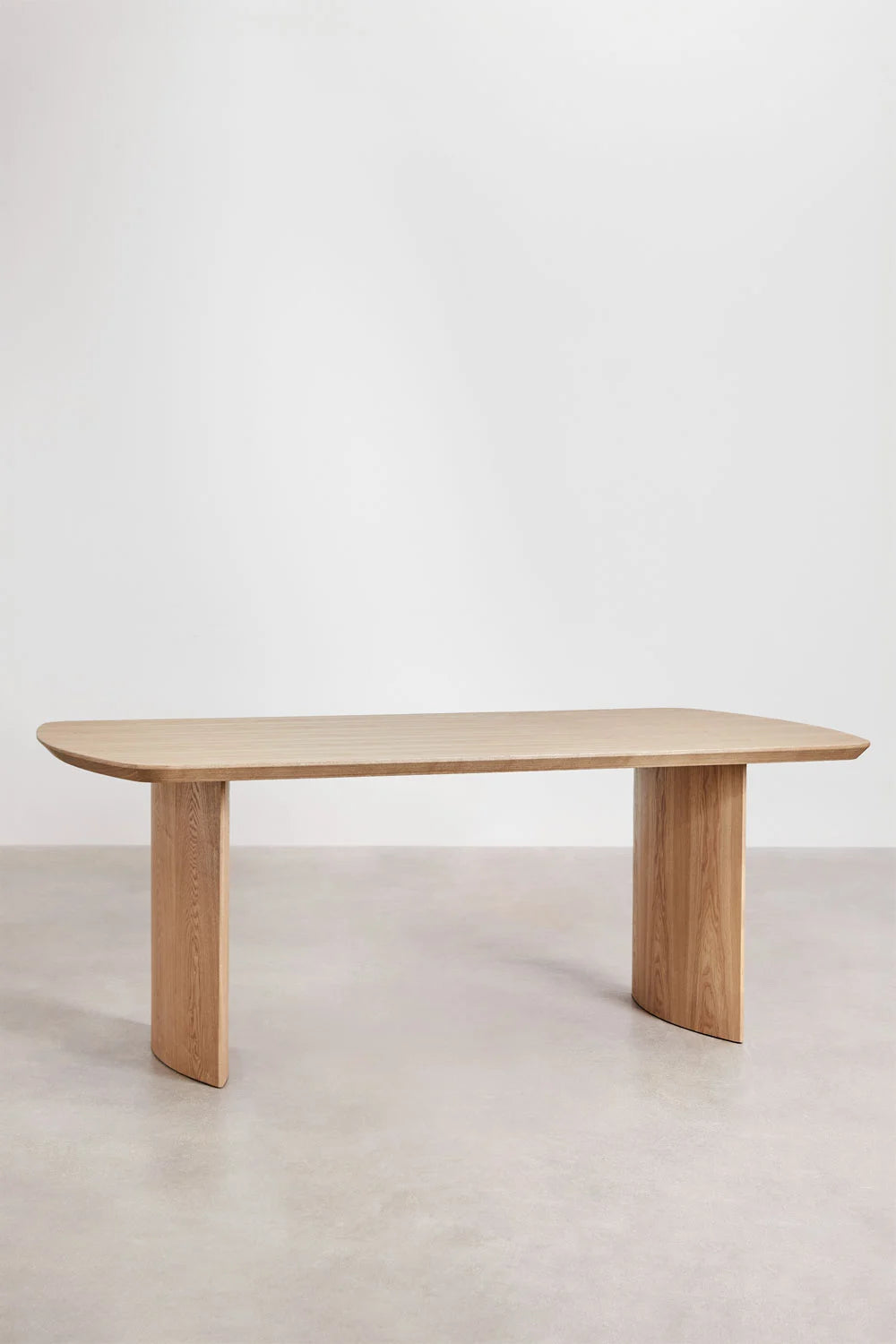 Noka valgomojo stalas