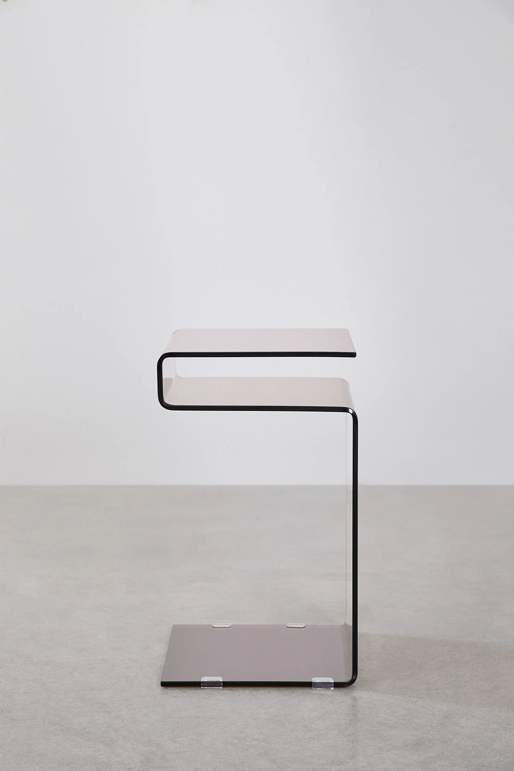 Dior šoninis staliukas