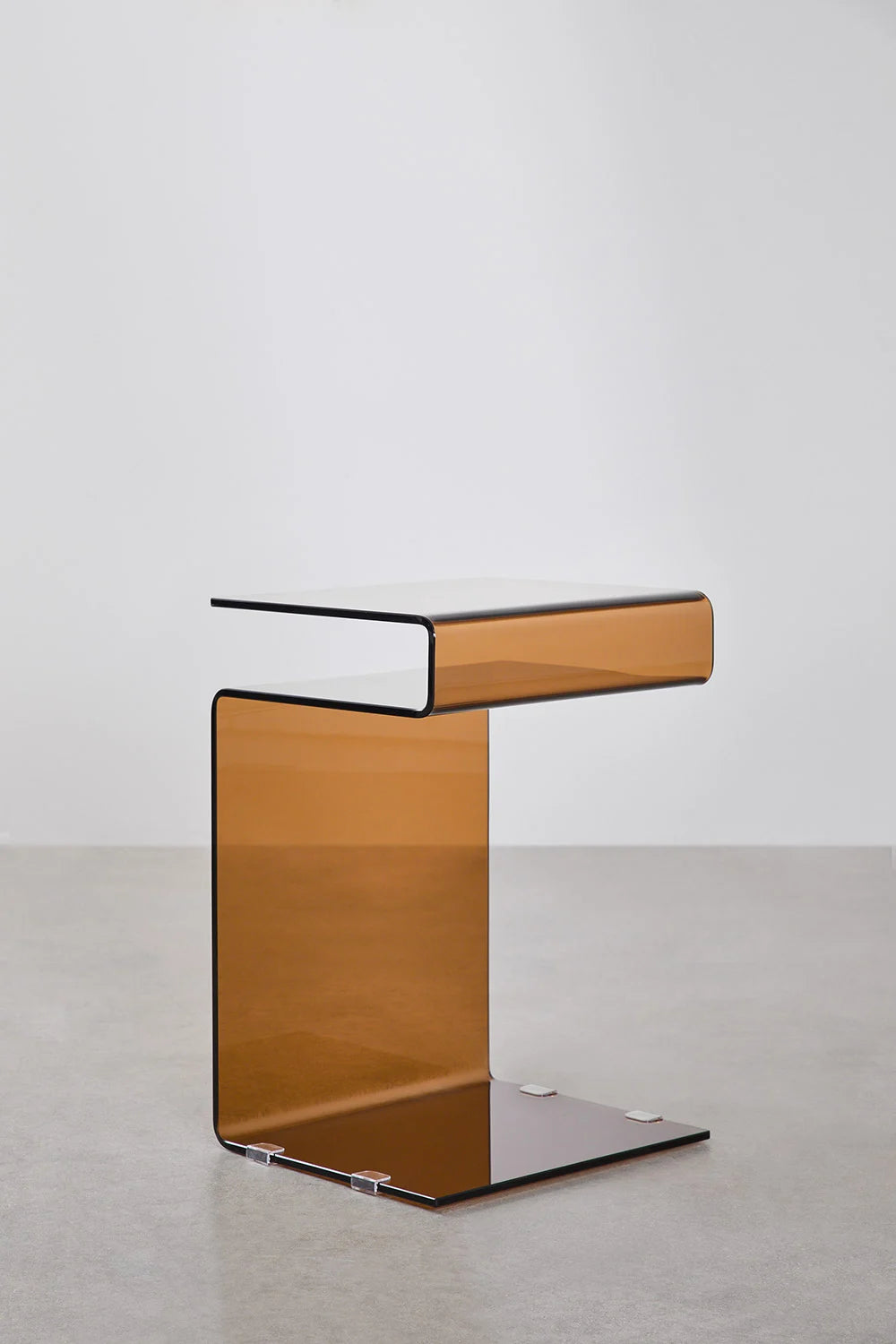 Dior šoninis staliukas