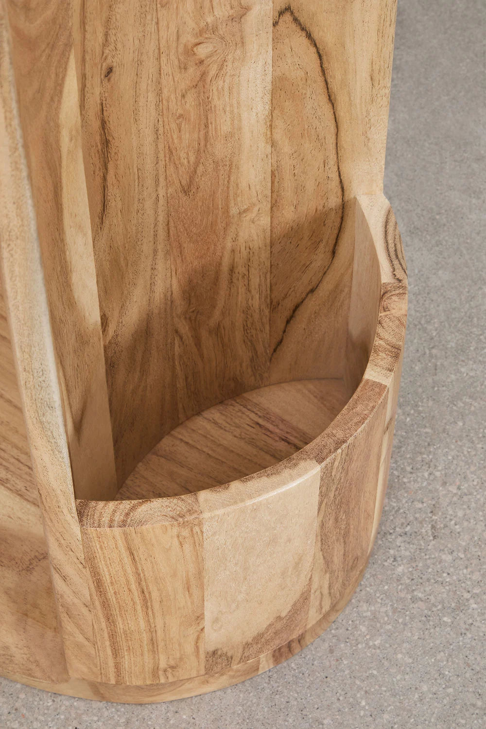 Kenoly kavos staliukas