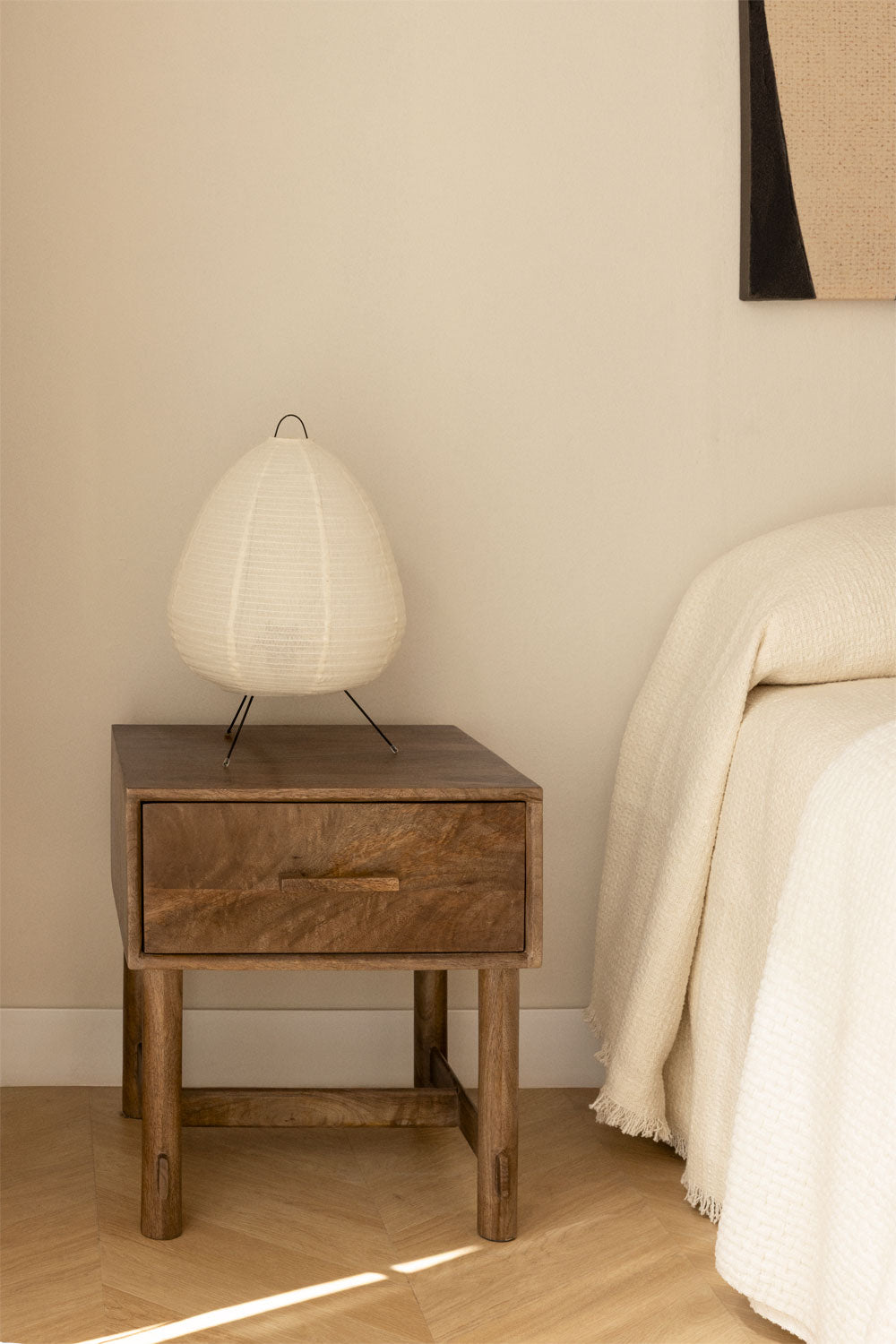 Aloma naktinis staliukas