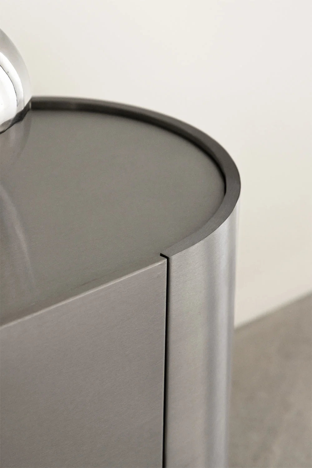 Luena nerūdijančio plieno televizoriaus spintelė