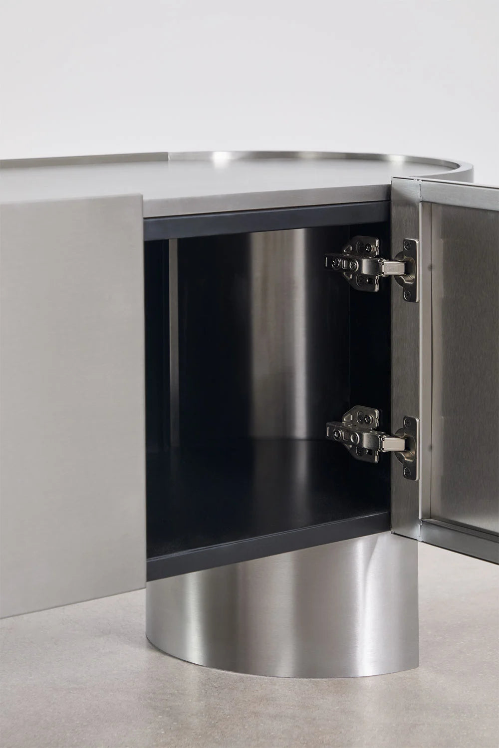 Luena nerūdijančio plieno televizoriaus spintelė