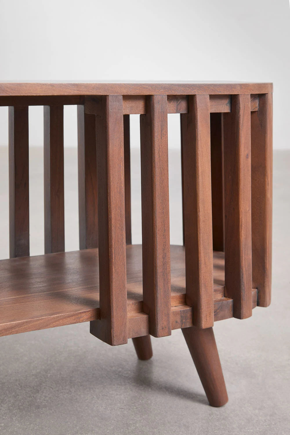 Drago televizoriaus spintelė