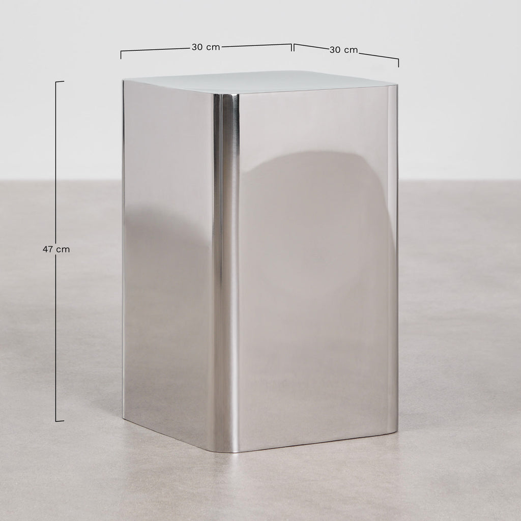 Lora šoninių staliukų rinkinys