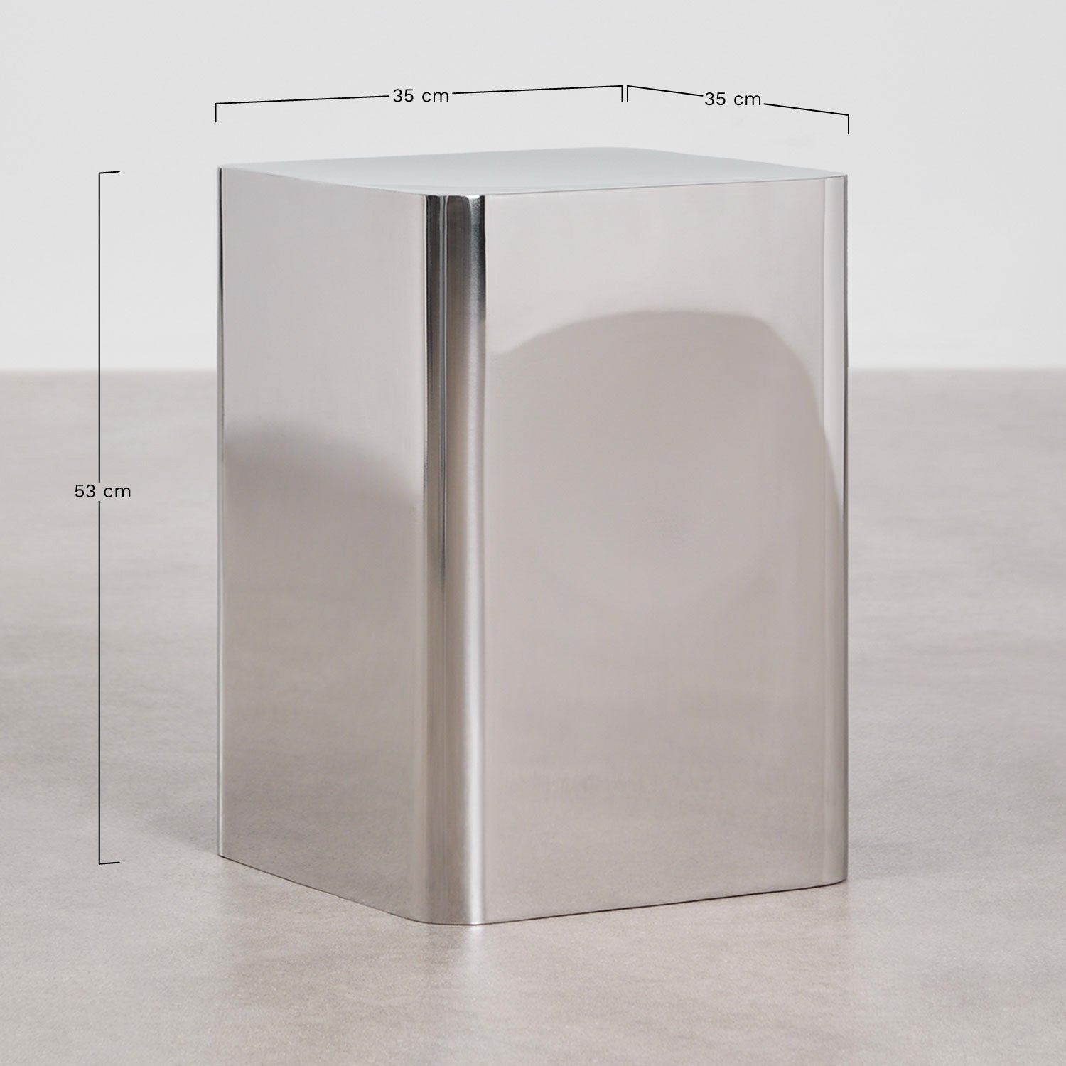 Lora šoninių staliukų rinkinys