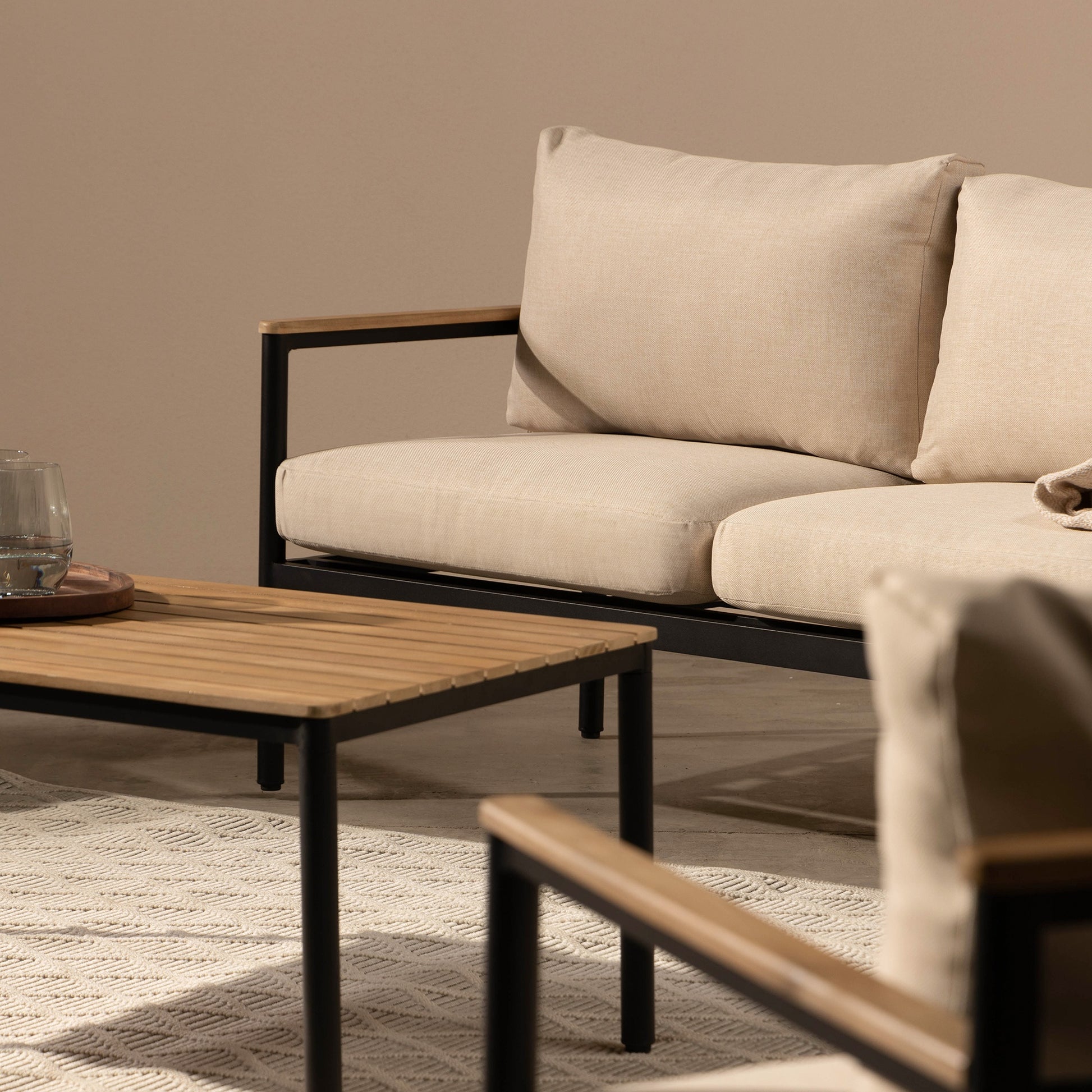 Porticello lauko baldų komplektas