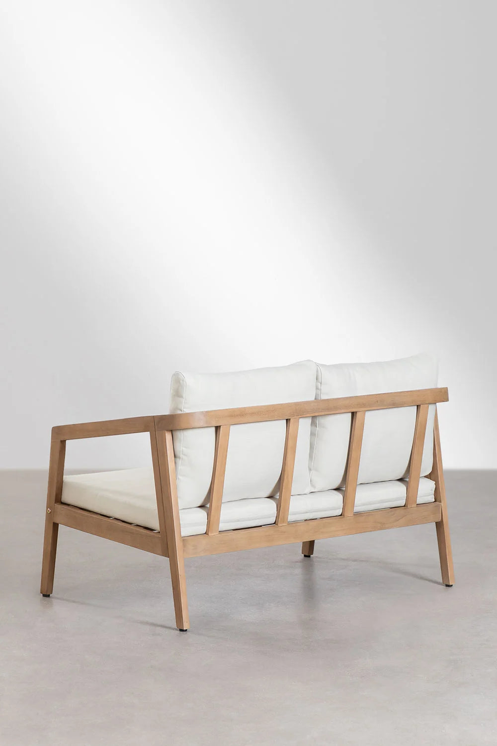 Kaela sodo baldų komplektas