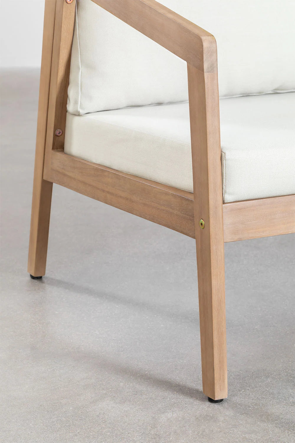 Kaela sodo baldų komplektas